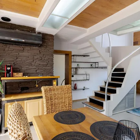 Studio77Maisonette Veliko Tŭrnovo Exterior photo